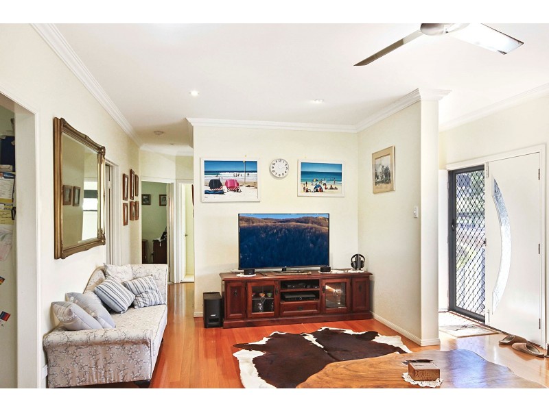 28 Leanne Street, Macleay Island QLD 4184