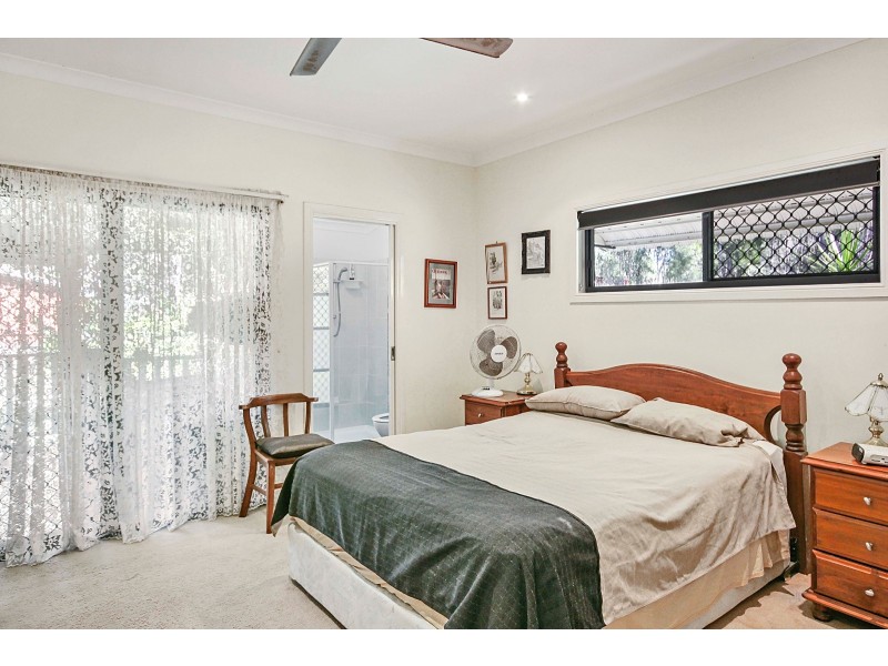 28 Leanne Street, Macleay Island QLD 4184