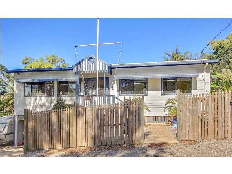 28 Leanne Street, Macleay Island QLD 4184
