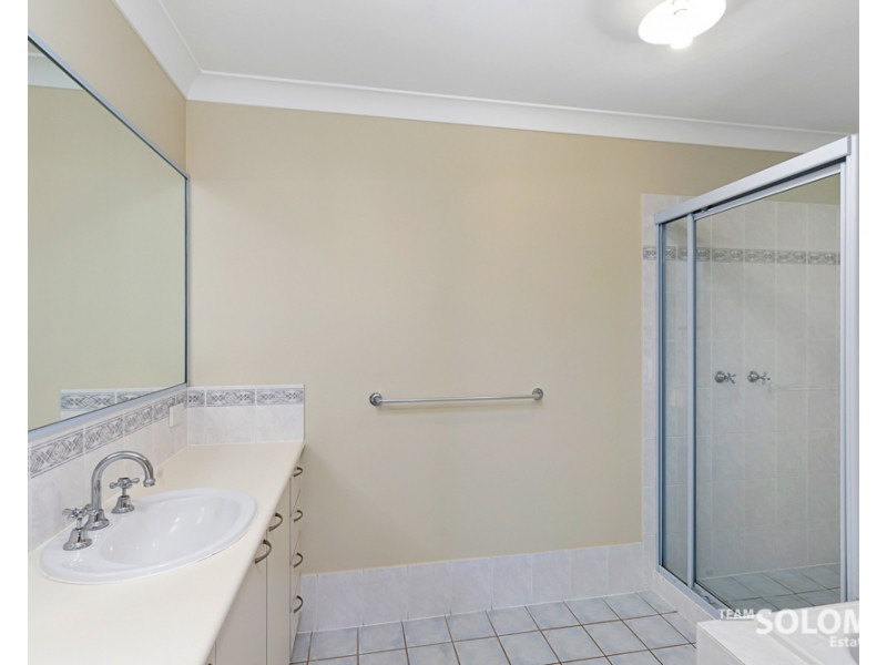 15 Braemer Court, Redland Bay QLD 4165