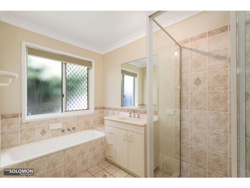 11 Achterberg Place, Victoria Point QLD 4165
