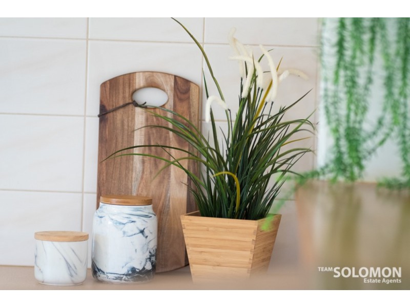 19 MacGregor Drive, Birkdale QLD 4159