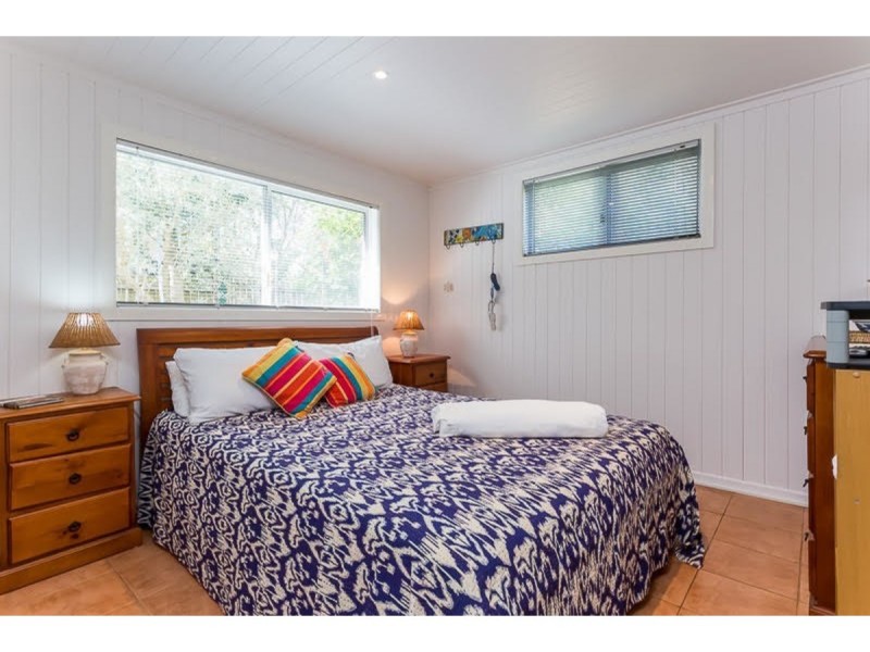 5 Mareela Street, Coochiemudlo Island QLD 4184