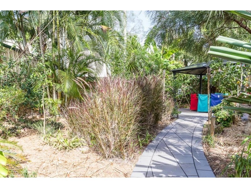 5 Mareela Street, Coochiemudlo Island QLD 4184