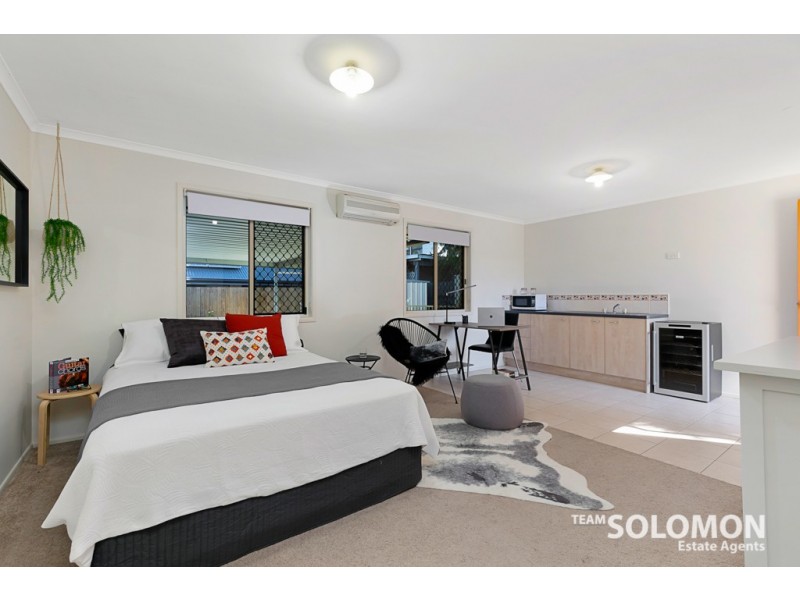 62 Randall Road, Birkdale QLD 4159