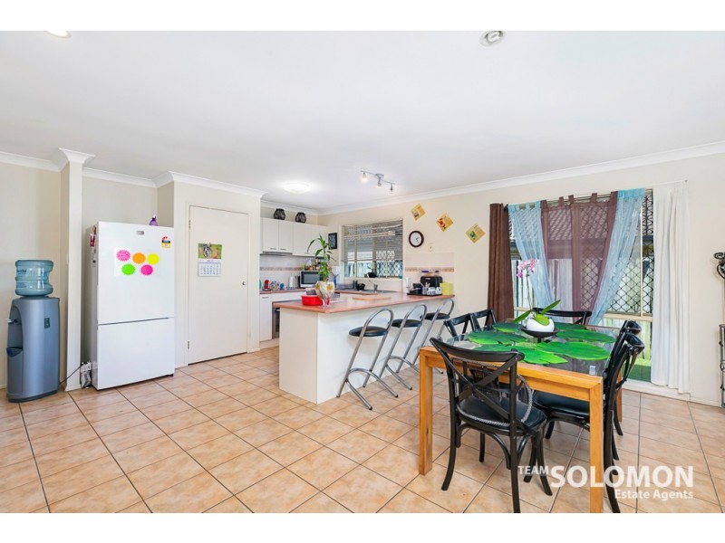 8 Ridgevale Street, Victoria Point QLD 4165