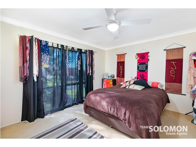 8 Ridgevale Street, Victoria Point QLD 4165