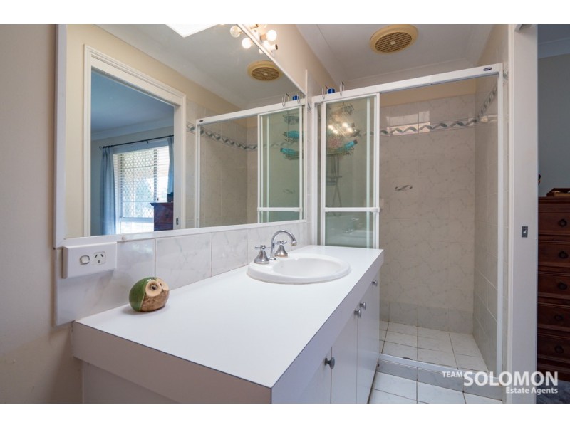 50 Gundagai Drive, Capalaba QLD 4157