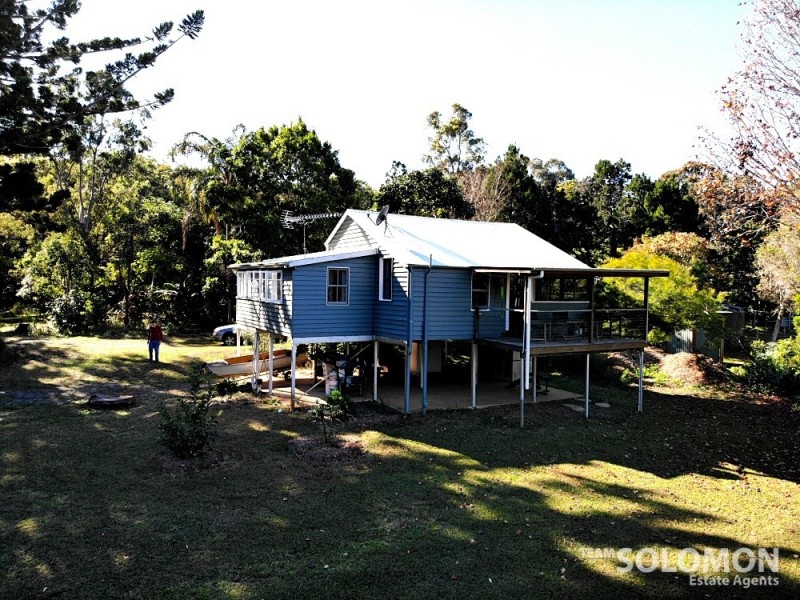 7 Brook Haven, Lamb Island QLD 4184