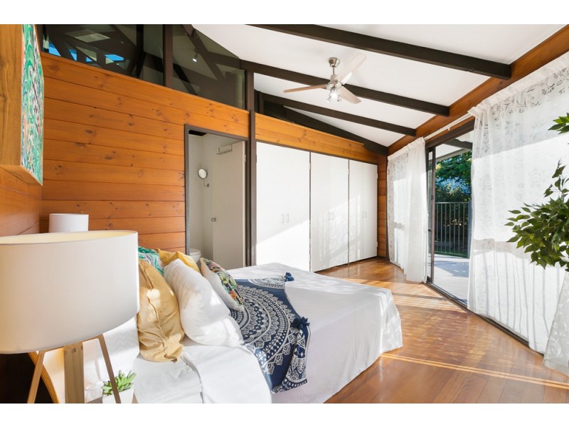 40 Bates Drive, Birkdale QLD 4159