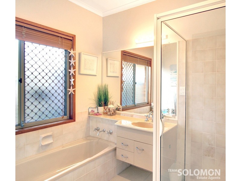 9 Pandora Court, Cleveland QLD 4163