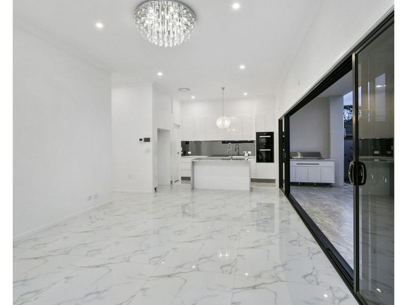 3/285 Main Road, Wellington Point QLD 4160