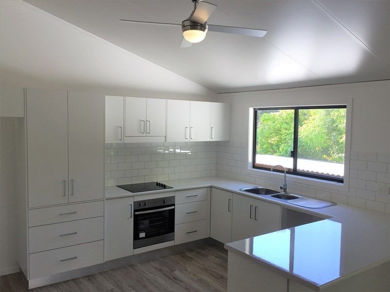 8 Sabot Street, Russell Island QLD 4184