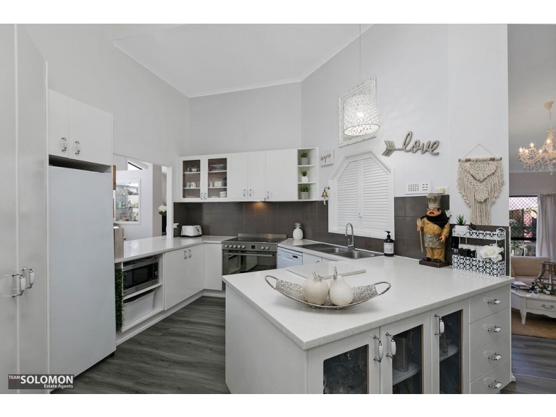 22 Prunda Circuit, Wellington Point QLD 4160