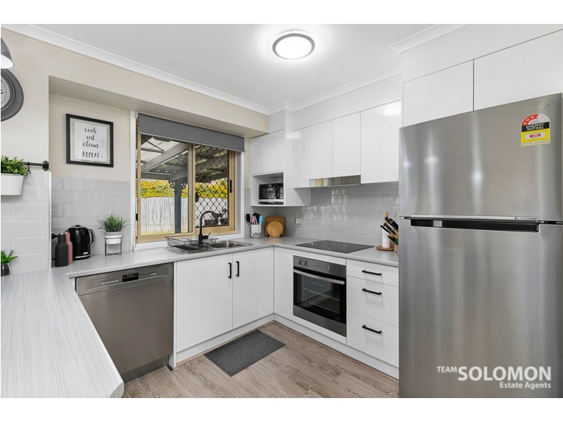 11 Bethnal Court, Wellington Point QLD 4160
