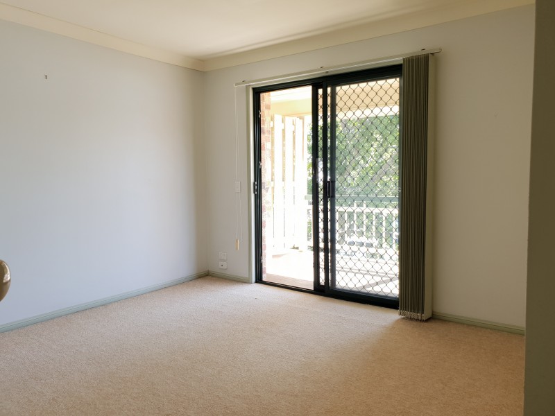 2/10 Waterloo Street, Cleveland QLD 4163