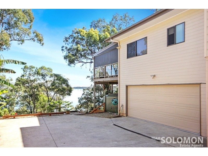 21 Cliff Terrace, Macleay Island QLD 4184