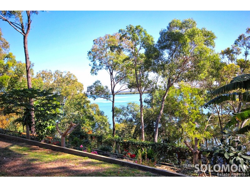 21 Cliff Terrace, Macleay Island QLD 4184