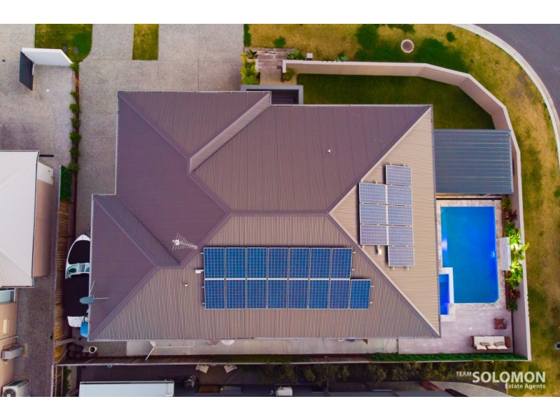 4 Paige Crescent, Wakerley QLD 4154
