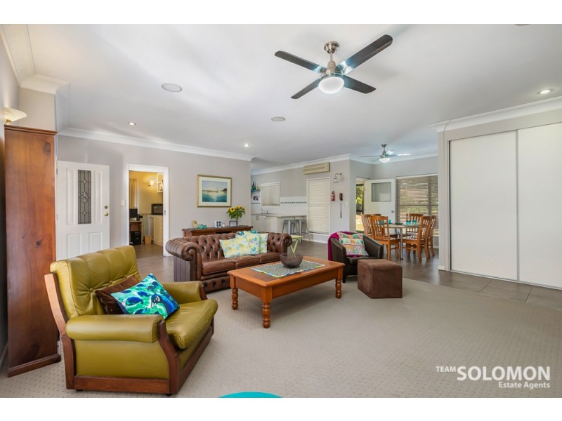 5 Peewee Court, Wellington Point QLD 4160