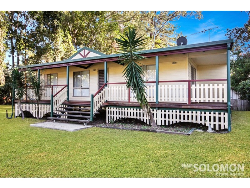 6 Merindah Street, Coochiemudlo Island QLD 4184