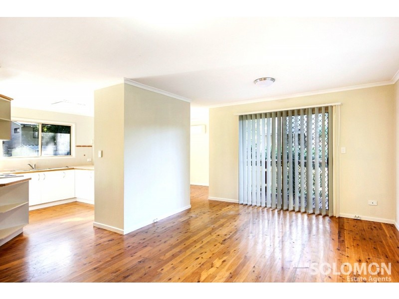 6 Merindah Street, Coochiemudlo Island QLD 4184