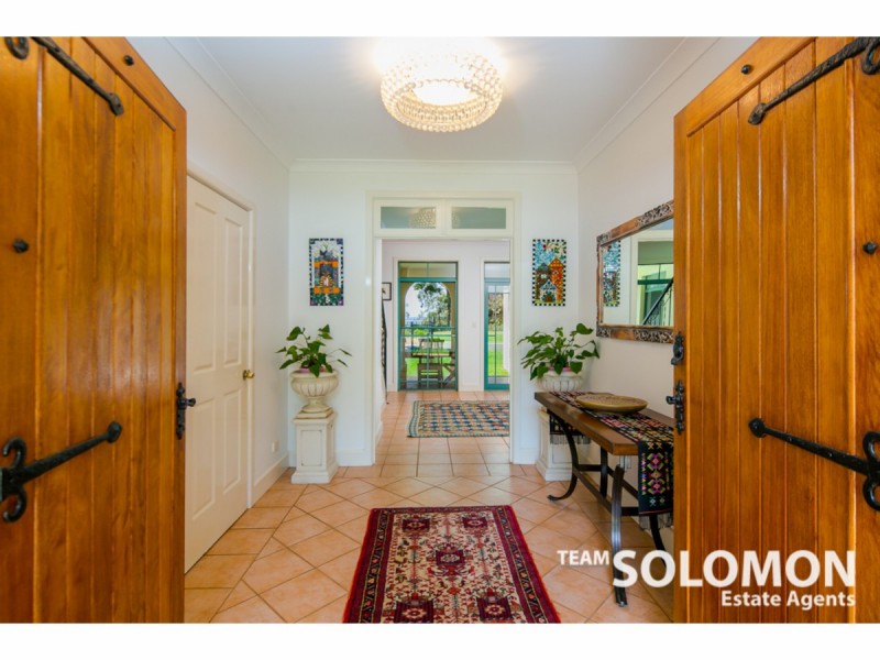 27 Empire Vista, Ormiston QLD 4160