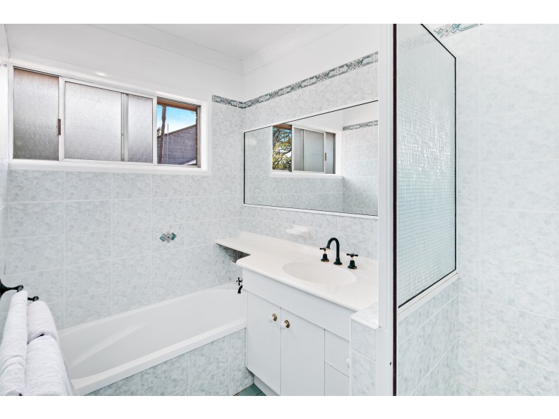 135 Allenby Road, Wellington Point QLD 4160