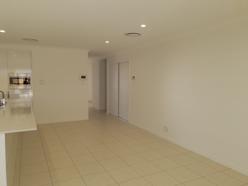 8 Leven Street, Thornlands QLD 4164