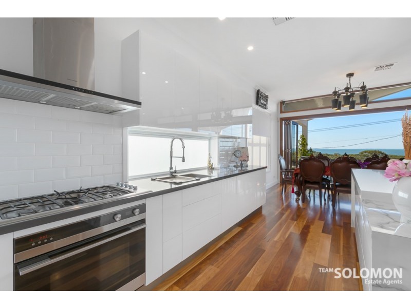 280 Queens Esplanade, Thorneside QLD 4158