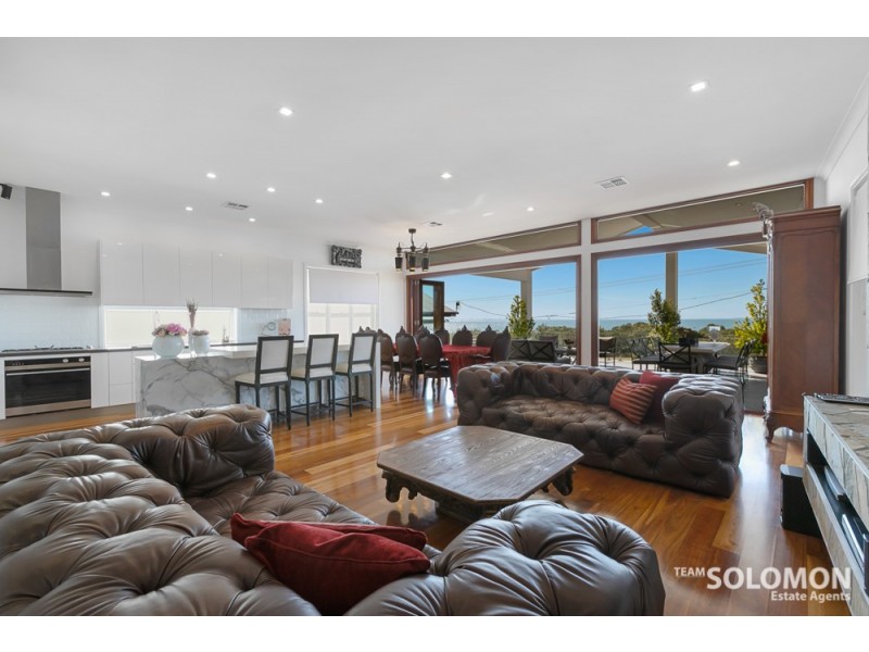 280 Queens Esplanade, Thorneside QLD 4158