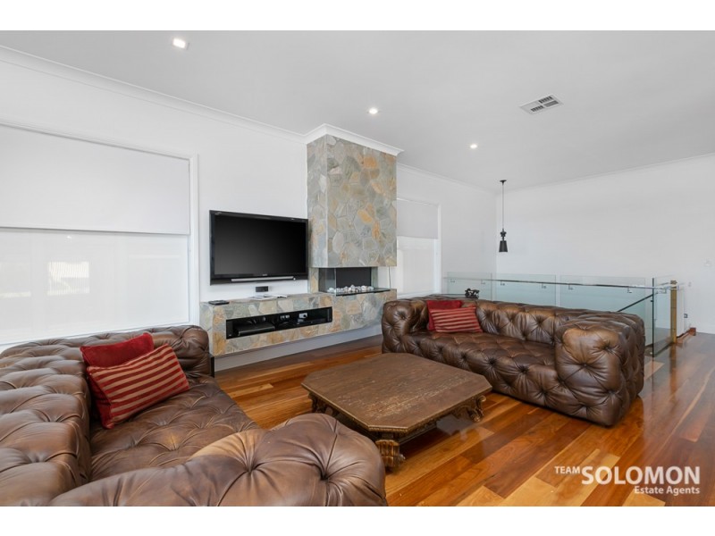 280 Queens Esplanade, Thorneside QLD 4158