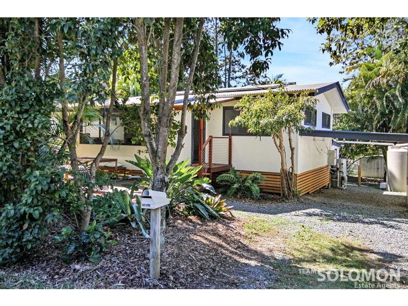 7 Orange Grove Street, Coochiemudlo Island QLD 4184