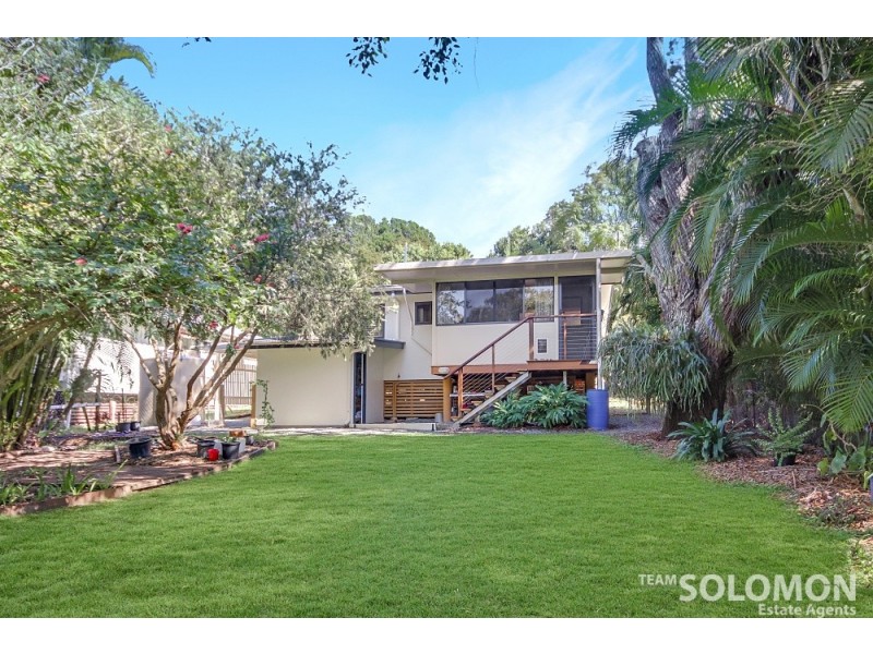 7 Orange Grove Street, Coochiemudlo Island QLD 4184