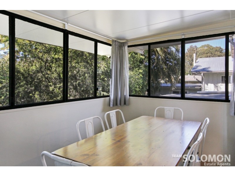 7 Orange Grove Street, Coochiemudlo Island QLD 4184