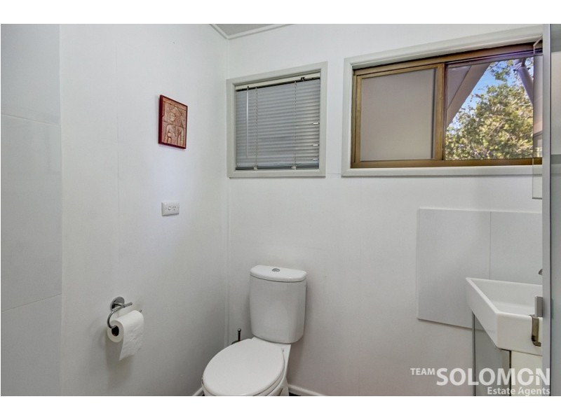 7 Orange Grove Street, Coochiemudlo Island QLD 4184