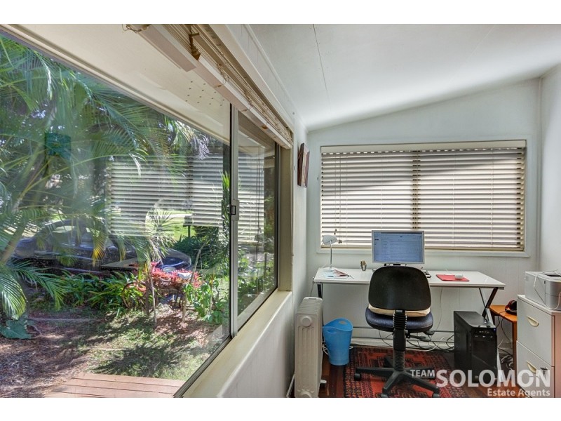 7 Orange Grove Street, Coochiemudlo Island QLD 4184