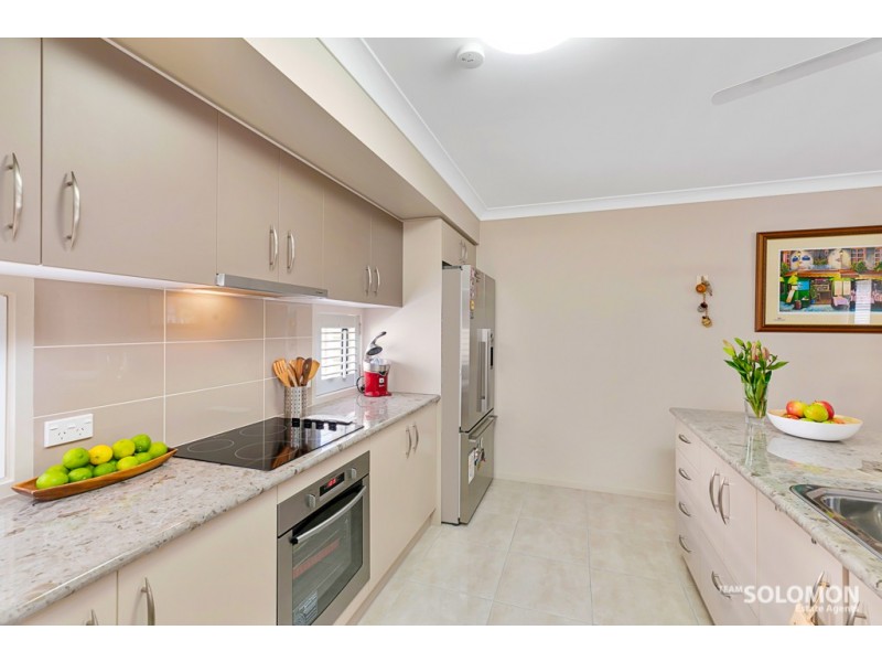 5 Jerrys Place, Thornlands QLD 4164