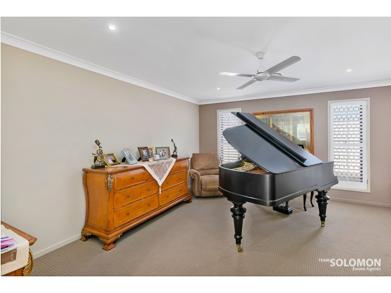 5 Jerrys Place, Thornlands QLD 4164