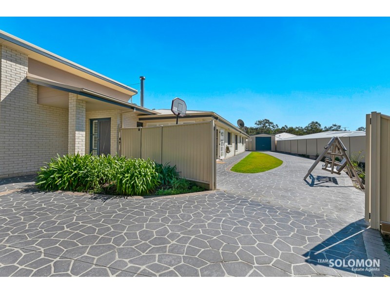 5 Jerrys Place, Thornlands QLD 4164