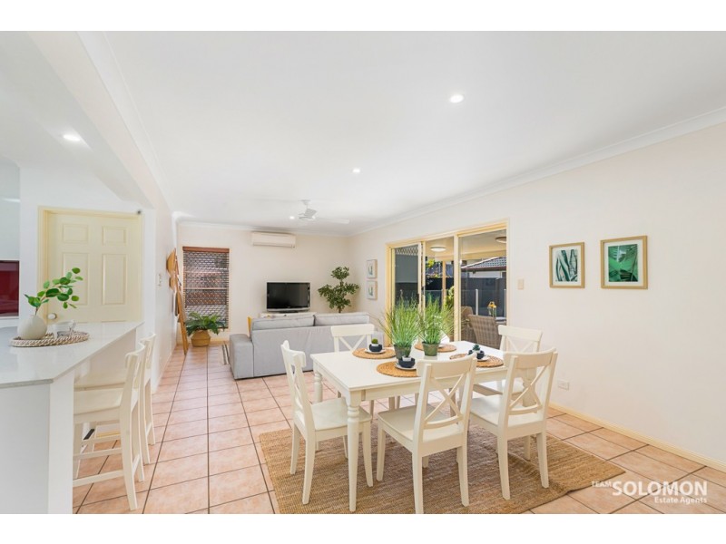 208 Wellington Street, Ormiston QLD 4160