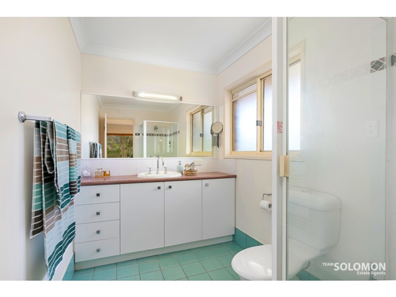 208 Wellington Street, Ormiston QLD 4160