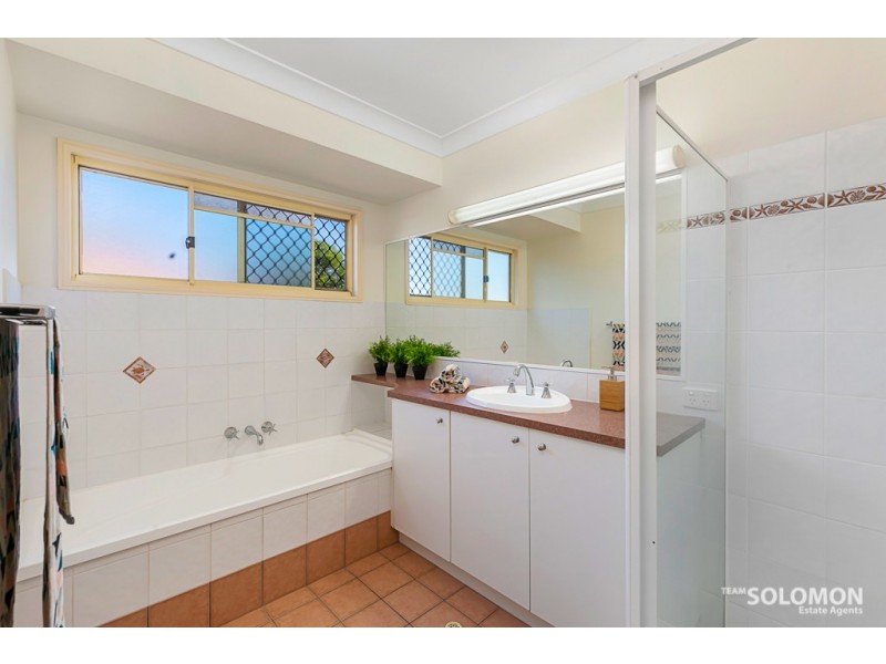 208 Wellington Street, Ormiston QLD 4160