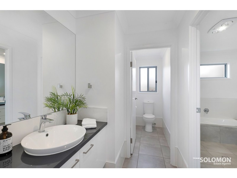 3 Bee Street, Ormiston QLD 4160