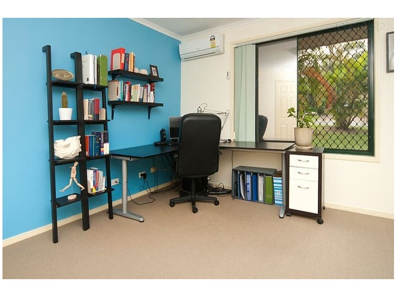 11 Chiswick Place, Forest Lake QLD 4078