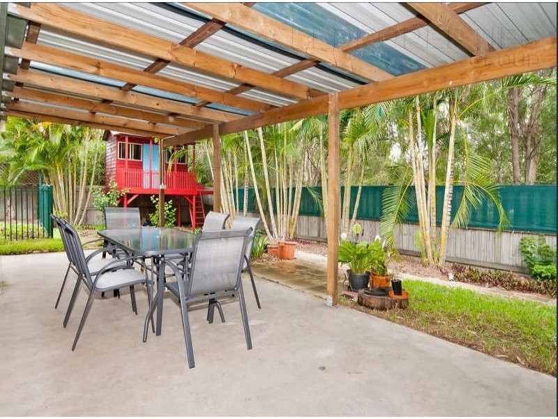 11 Chiswick Place, Forest Lake QLD 4078