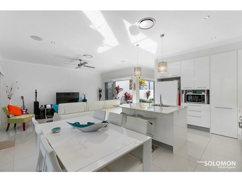 17/92-94 Sturgeon Street, Ormiston QLD 4160