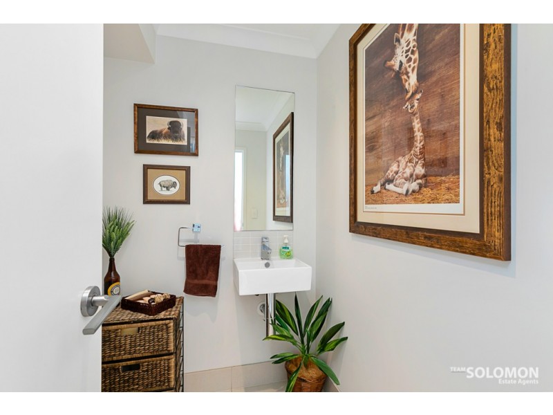 17/92-94 Sturgeon Street, Ormiston QLD 4160