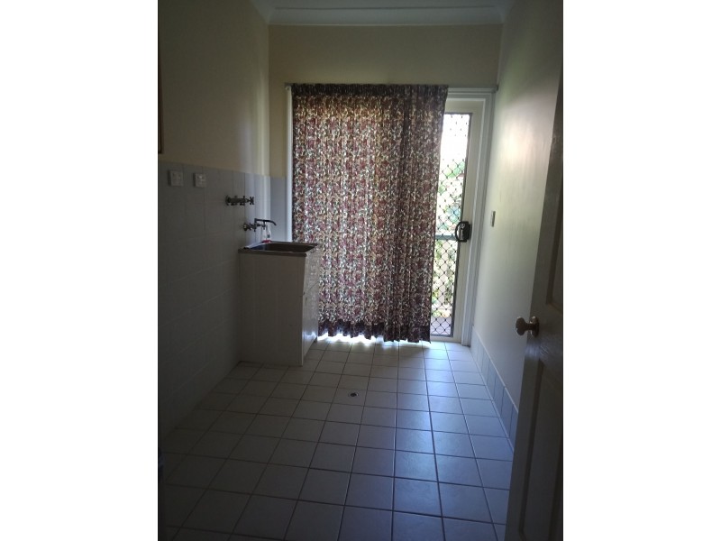 4 Mooroondu Street, Coochiemudlo Island QLD 4184