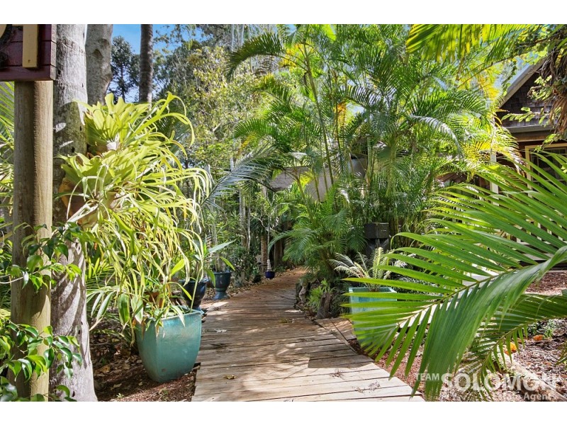 21 Aminya Street, Coochiemudlo Island QLD 4184